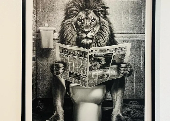 2 Bedroom Centre Garden Flat With Secure Parking